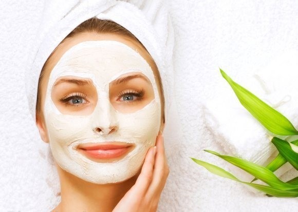 ماسک صورت چیست و چه تأثیراتی بر پوست دارد؟